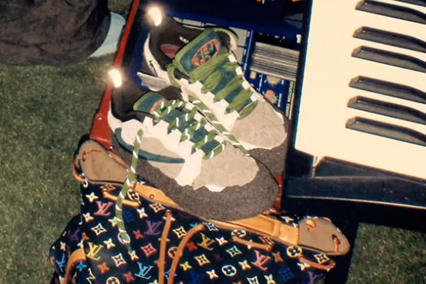Выпуск модели Travis Scott x CPFM x Nike Flea 1 «Cactus Jack» запланирован на следующую весну - фото 3