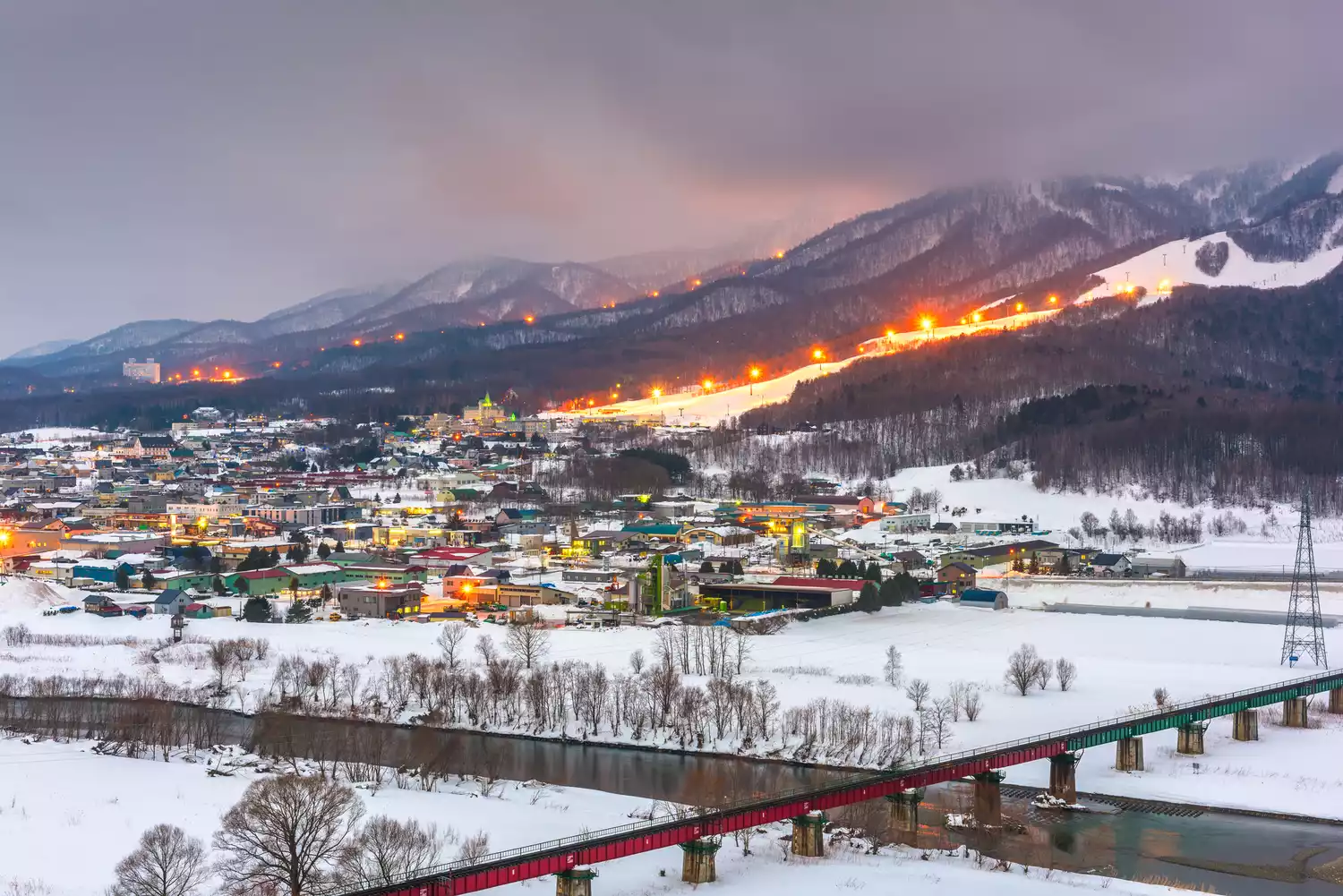 6 лучших горнолыжных курортов на Хоккайдо - фото 5